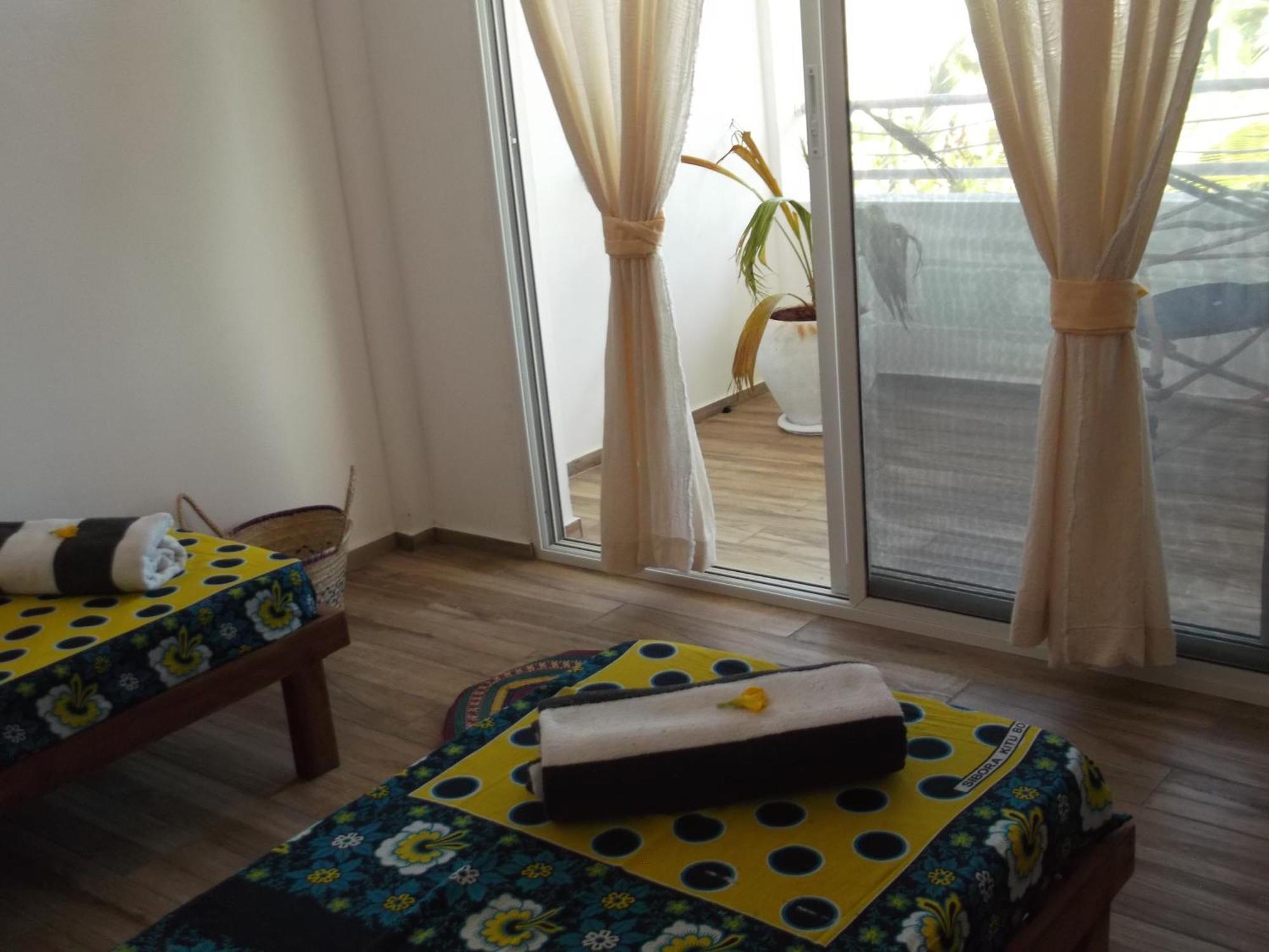 Kobe House Bed & Breakfast Jambiani  Phòng bức ảnh