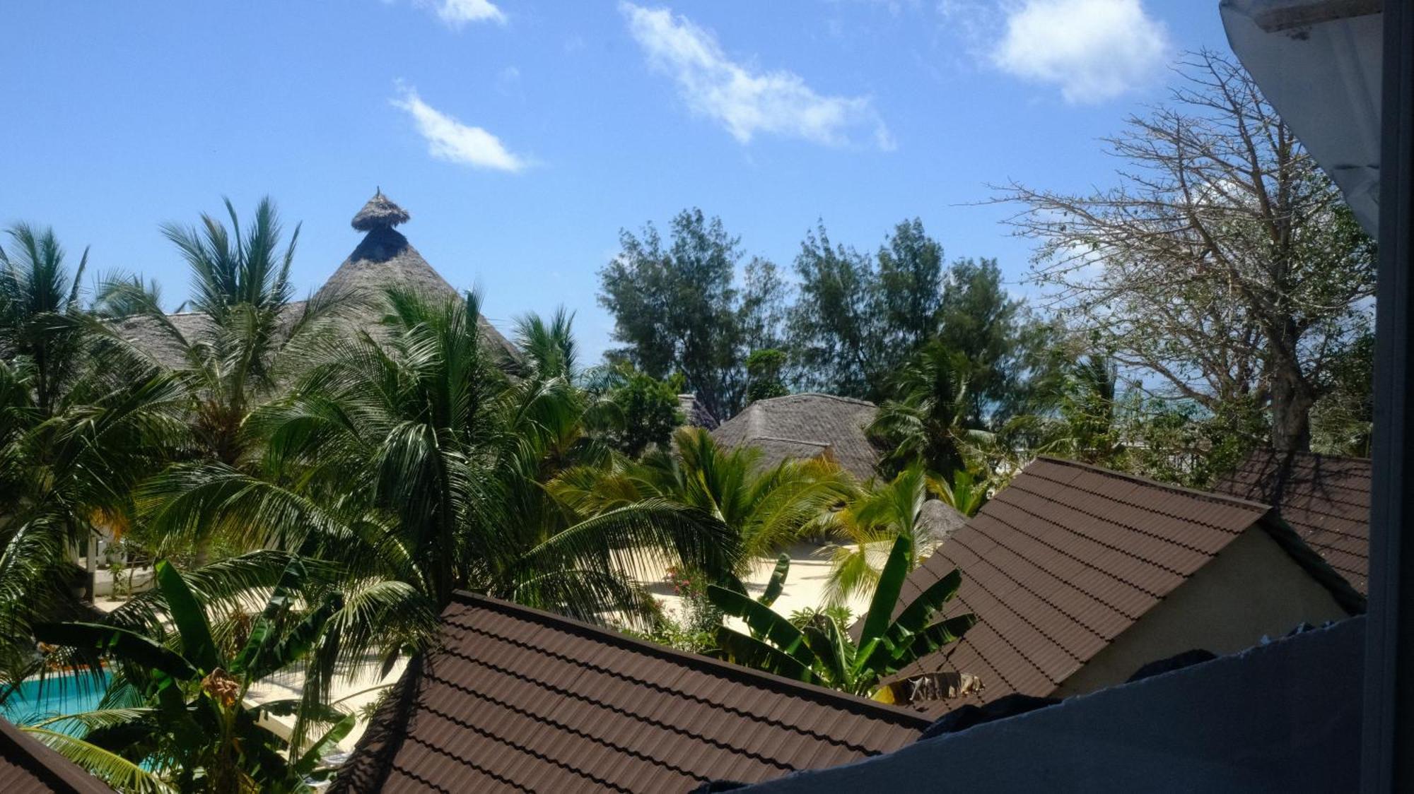 Kobe House Bed & Breakfast Jambiani  Phòng bức ảnh